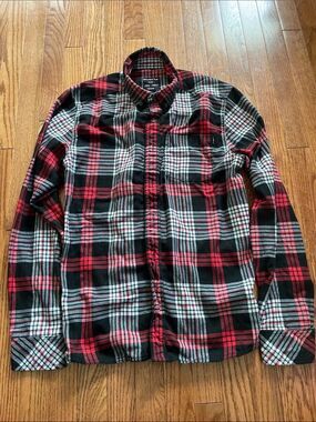 Kavu Red Black Plaid Flannel Button Down Men’s Sz M